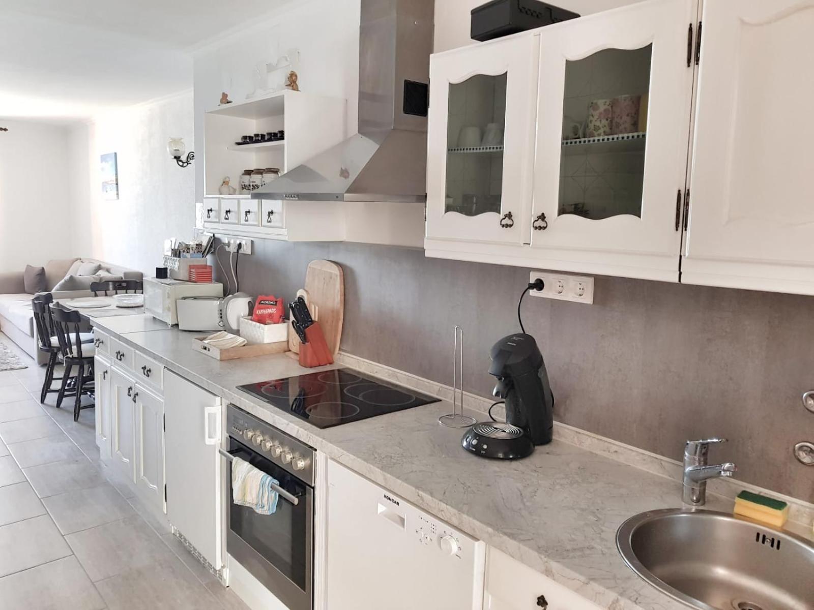 Beachfront House Sea La Vie Kastela Room photo
